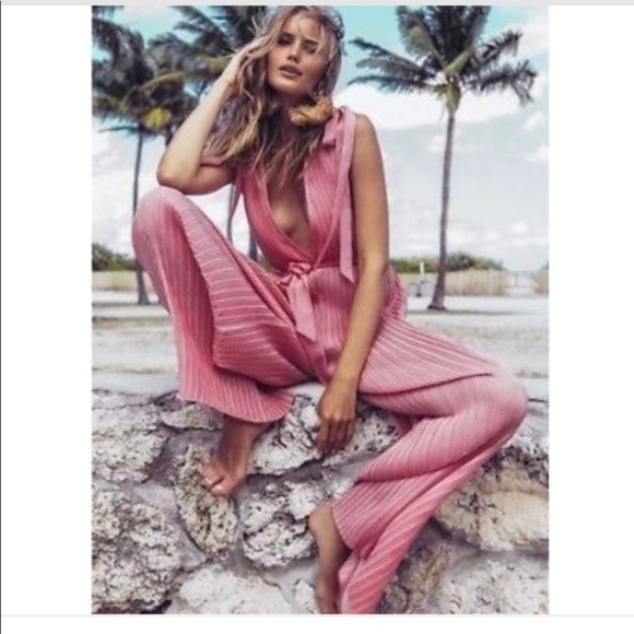 C/MEO Collective Pants - Cmeo C/MEO small S jumpsuit Anthropologie plunge